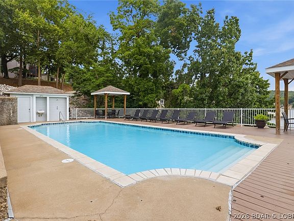 3rd image of 37/38 Robyn Ct
