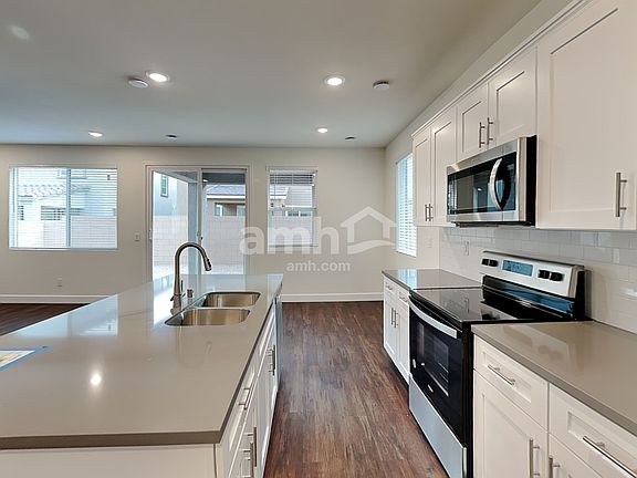 4th image of 8821 Carmine Cob Ave