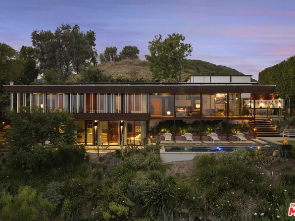 1515 N Tigertail Rd, Los Angeles, CA 90049