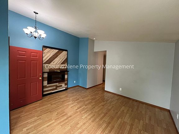 3rd image of 3195 N 10th St