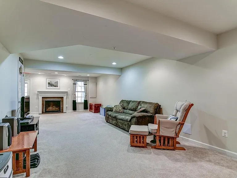 23507 Forest Haven Way — Photo 22