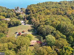 5428 Bayside Rd, Chesapeake Beach, MD 20732