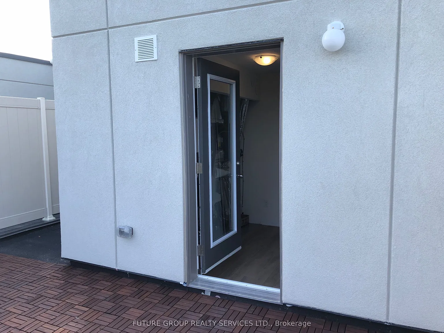 2 bed, $2,999 — Photo 4
