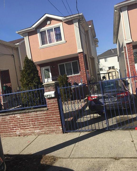 2nd image of 224 Oder Ave