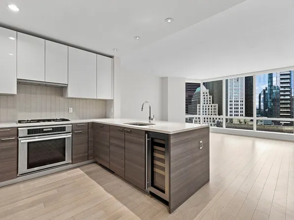 1 Franklin St #1709, Boston, MA 02110