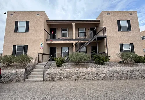 225 Desert Rose Ct #4C Photo 1