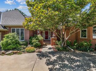 9207 E Killarney Pl, Wichita, KS 67206