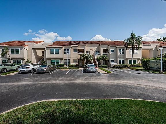 2nd image of 6020 Bahia Del Mar Cir APT 226