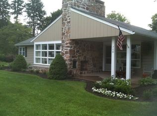 708 E Prospect St, Hackettstown, NJ 07840