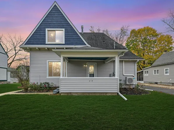 219 Howard STREET, Walworth, WI 53184