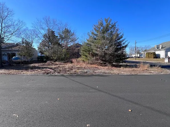 788 Francis Dr, Toms River, NJ 08753