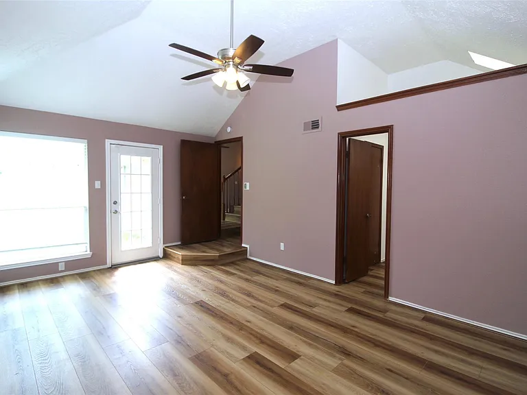3515 Woodmere Ln — Photo 10
