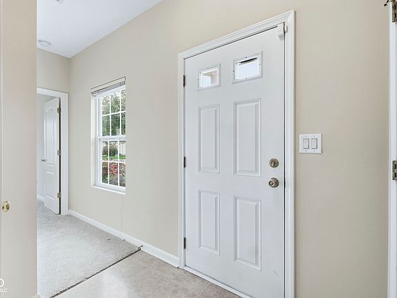 3rd image of 9760 Silver Leaf Dr #701