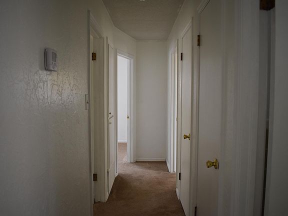 5th image of 4906 NW Lindy Ave