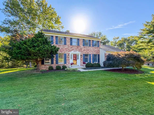 225 Sentinel Ave, Newtown, PA 18940