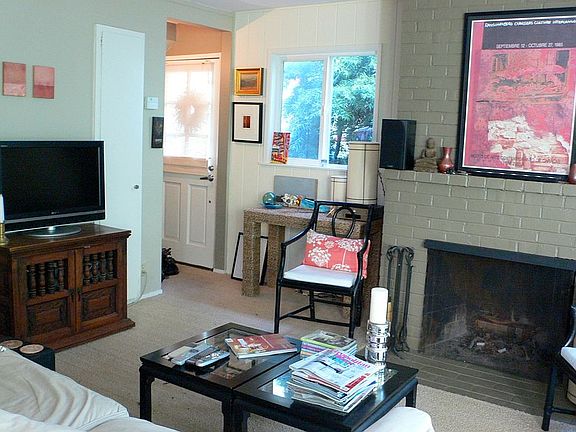 lower unit living room