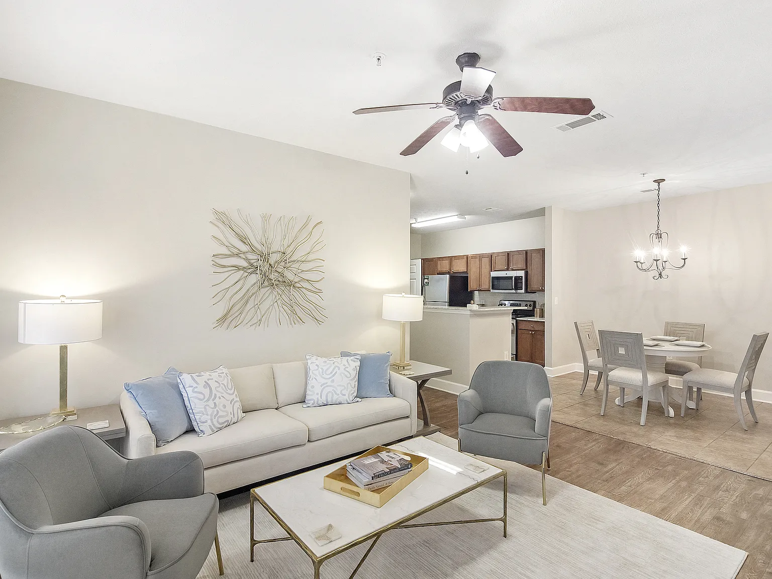Highlands Apartment Homes — Photo 2