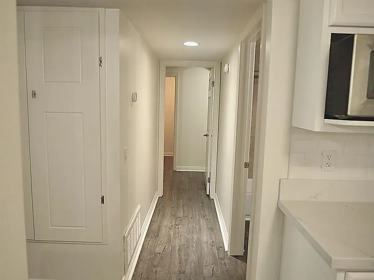 550 Graves Ave #10 — Photo 37