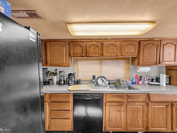 5th image of 30260 Dover Rd