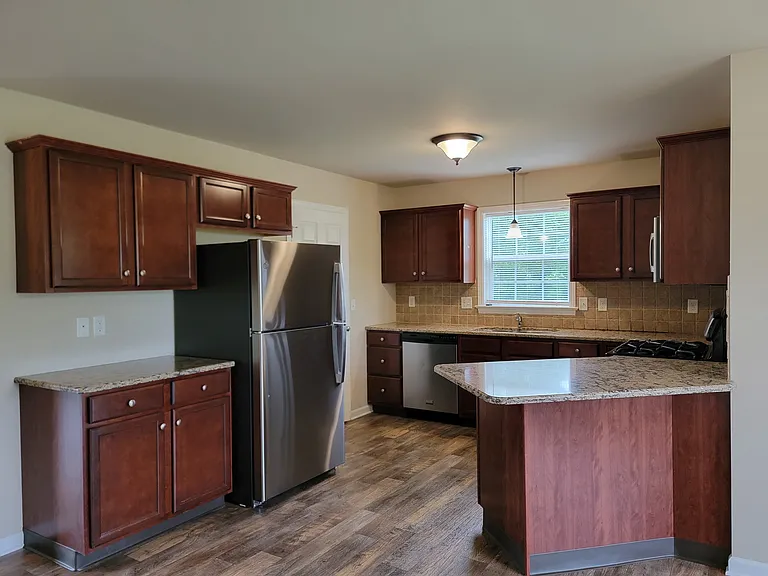 27 Beech Ct — Photo 9