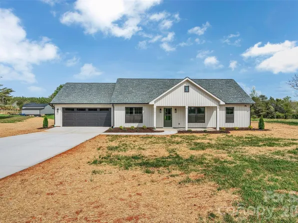 1297 Hartsoe Rd, Lincolnton, NC 28093