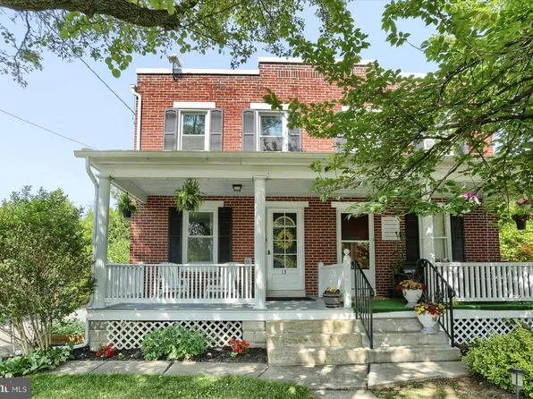 13 Montrose Ave, Lancaster, PA 17603