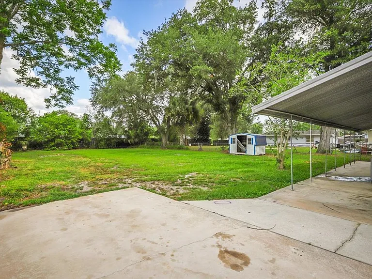 1642 Hammond Blvd — Photo 2