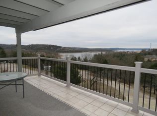 13 Treehouse Ln, Branson, MO 65616