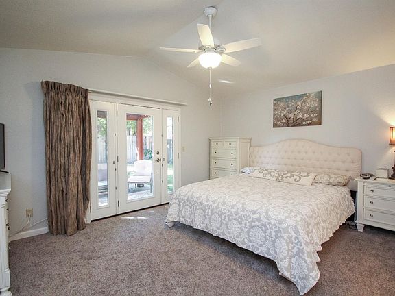 5th image of 905 Weyand Way