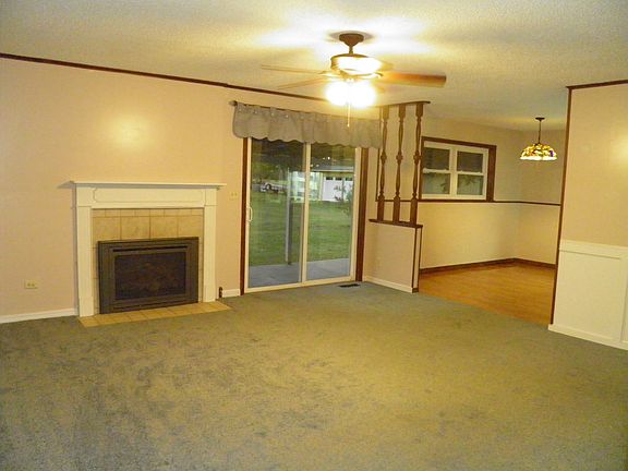 Back Living Room w/ gas fireplace