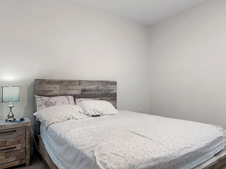 1454 NW 136th Blvd — Photo 16