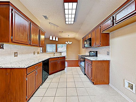 5th image of 816 Witherspoon Ct