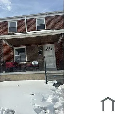 906 Foxcroft Ln — Photo 1