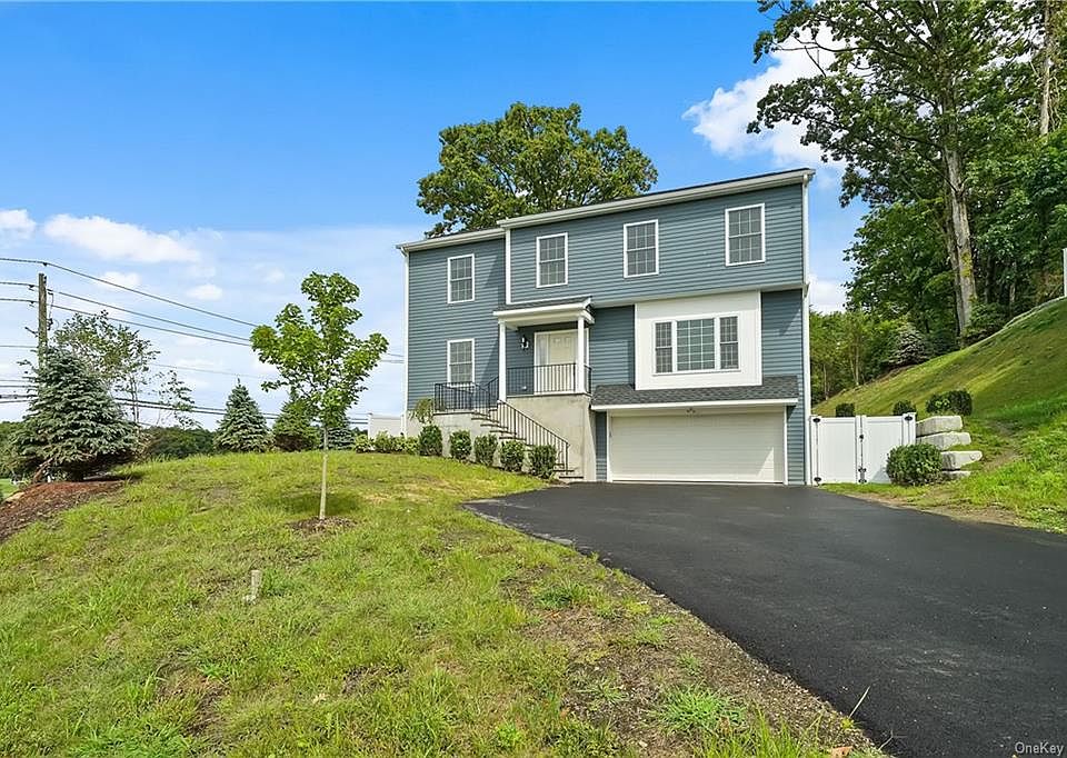 1st image of 1 Roosa Ln