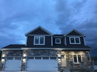 12529 Washington St, Crown Point, IN 46307