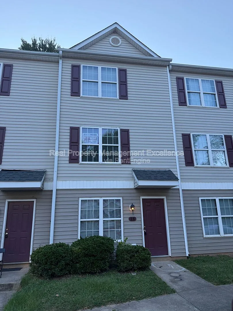 1 bed, 1.0 bath, $650 — Photo 2