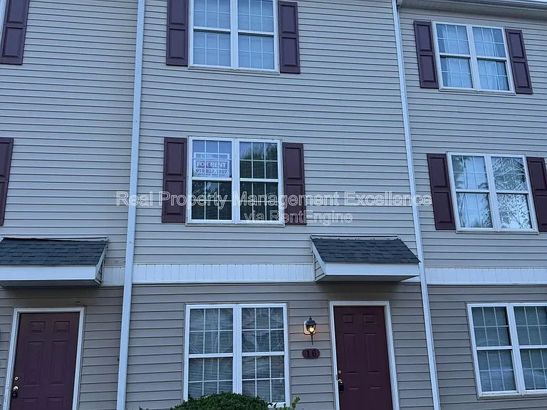 16 Red Ln #A — Photo 2
