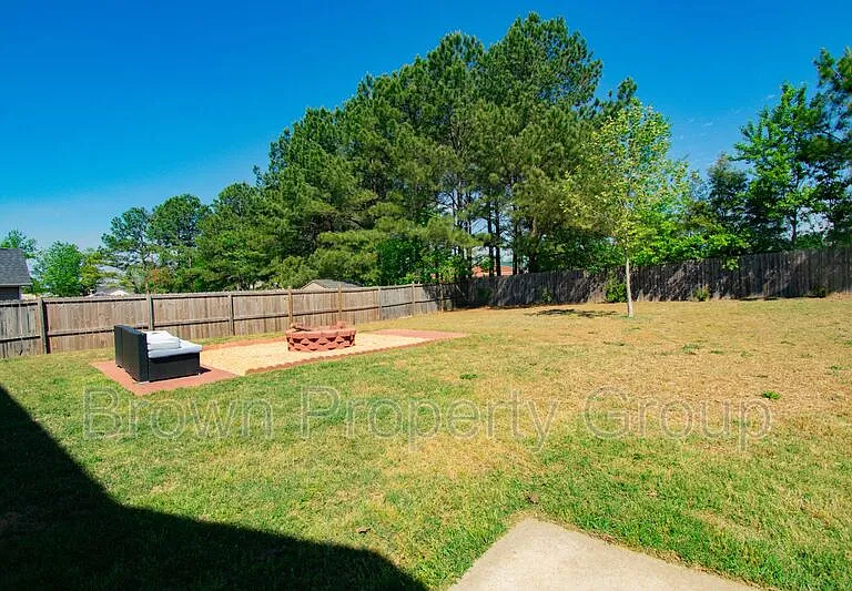 4918 Yorkchester Dr — Photo 25