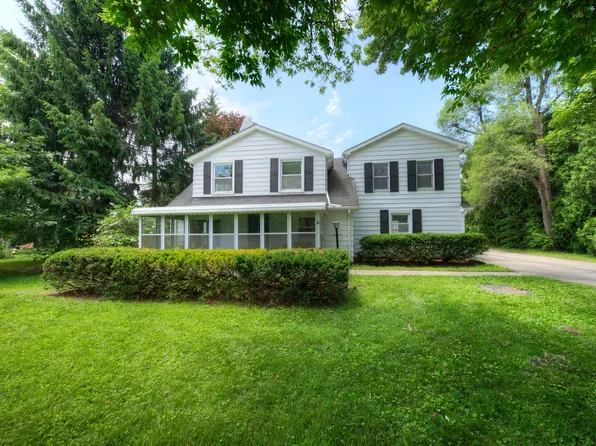 15601 Park Ln, Plymouth, MI 48170