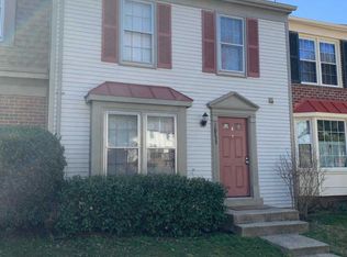 10333 Colony Park Dr, Fairfax, VA 22032