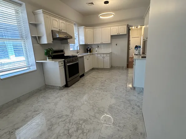 2995 Bedford Avenue image 1 of 8