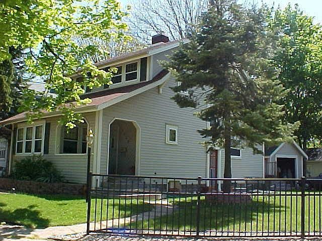 1st image of 1333 W Shiawassee St
