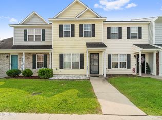 604 Streamwood Dr, Jacksonville, NC 28546