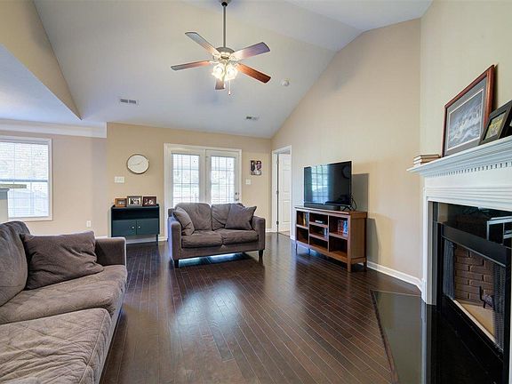 5th image of 7418 Lucky Clover Ln