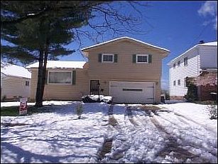 4962 Donovan Drive Garfield Heights, OH