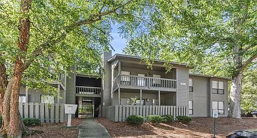 1831 Tryon Dr #7 Photo 1