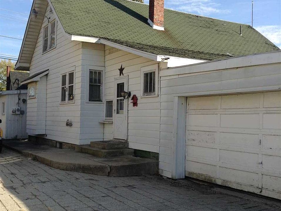 1st image of 8109 S Walnut St