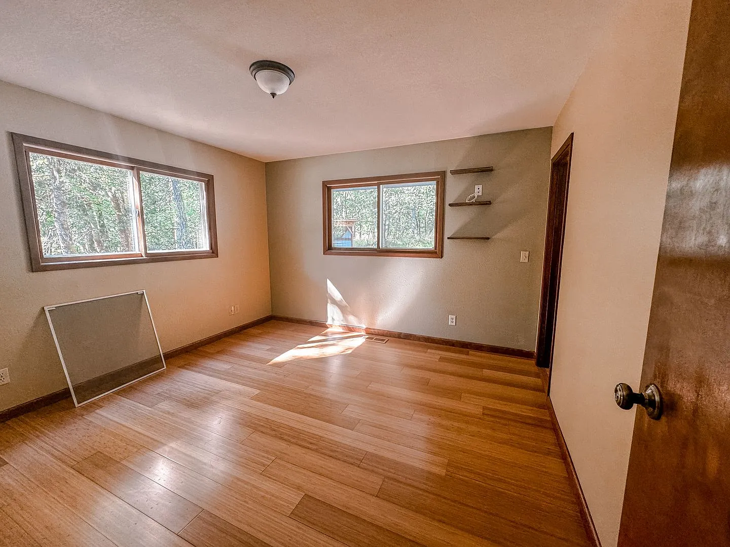Peaceful Country Living on Over 3 Acres in South Eugene! — Photo 4