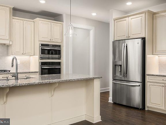 4th image of 31638 Topsail Dr #16