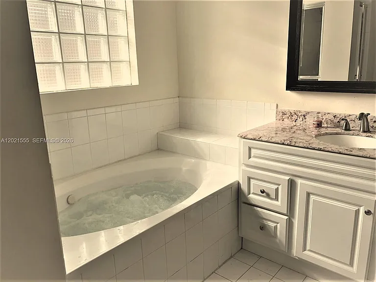 15840 SW 151st Ter — Photo 8